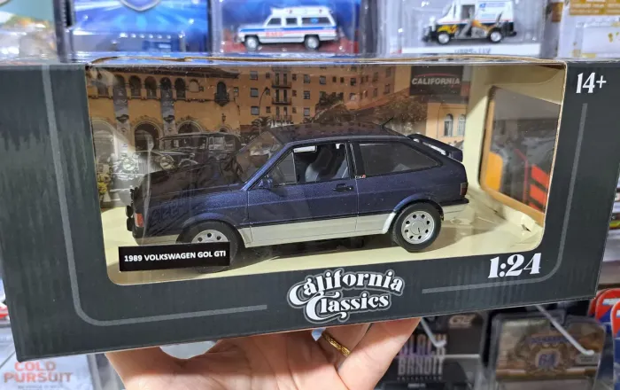 1:24 Miniatura 1989 Volkswagen Gol GTI Azul California Classics Metal 16 Cm Novo e Lacrado