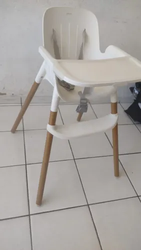 Cadeira de alimentação