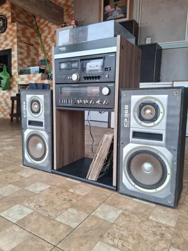 Aparelho de som gradiente s96 funcionando,anos 80 dispenso curiosos, não faço envio,