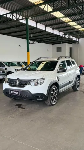 Renault Duster Iconic 1.3 TB 16V Flex Aut. 2024