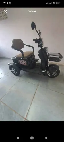 Triciclo Elétrico