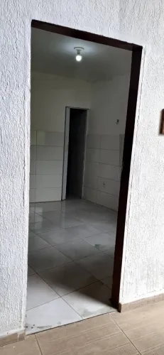 Alugo salas em Manaíra p/ prestação de serviços diversos.