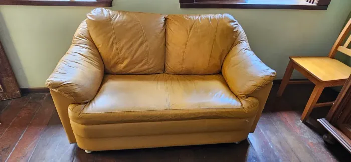 Sofá 2 lugares