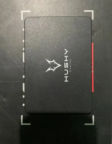 SSD HUSKY 1 TERA 750$$