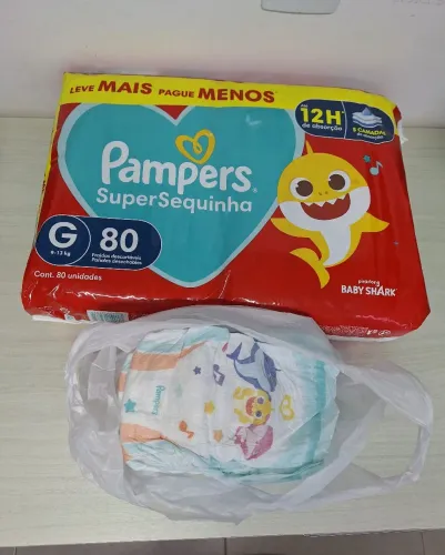 Fralda Pampers G SuperSequinha baby shark