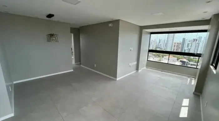 Edf. Albino Vieira | Todo Reformado | Nascente | Andar Alto | 86 m²