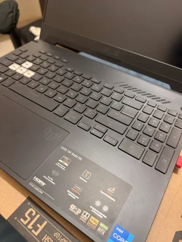 Asus TUF Dash F15 - Zero bala 