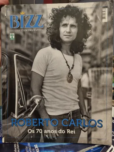 Revista Bizz Edição Comemorativa Roberto Carlos 2011