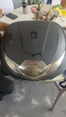 Baú de moto