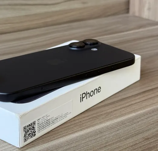 iPhone 16 black 128 memória