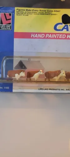 Conjunto de bois em miniatura - peças colecionáveis