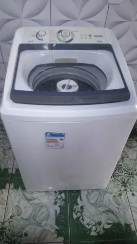 Máquina de lavar roupas