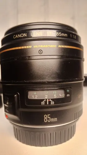 Canon 85mm