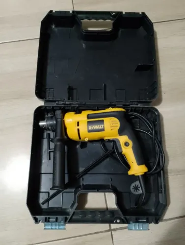 Vendo furadeira Dewalt