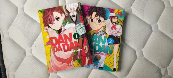 Mangás DanDaDan vol. 1 e vol.. 2
