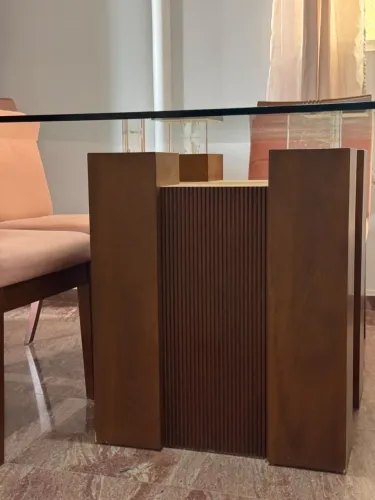Mesa Vidro Madeira Maciça / 6 cadeiras