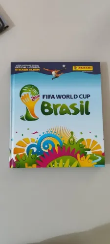Álbum copa do mundo capa dura 2014 completo