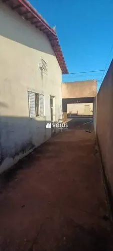 Casa à venda, 3 quartos, 1 vaga, MORUMBI - Uberlândia/MG