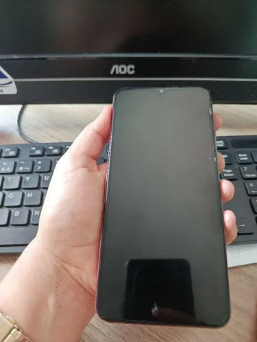 Vendo celular usado M23