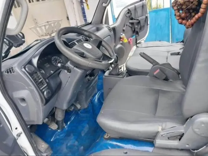 Vendo Caminhão 
