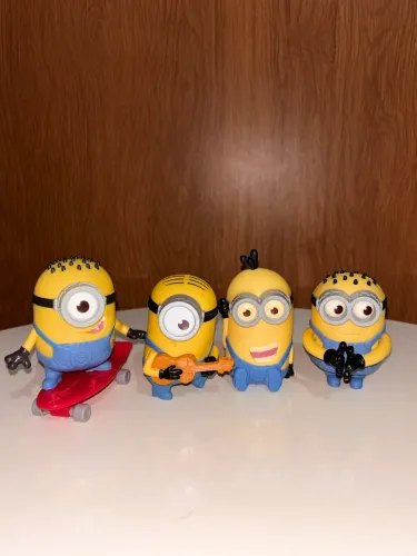 brinquedos McDonalds Minions ( boneco do filme meu malvado favorito )