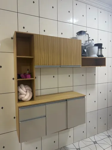 ARMÁRIO 100% MDF