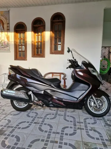 Max escooter Burgman 400cc/2014
