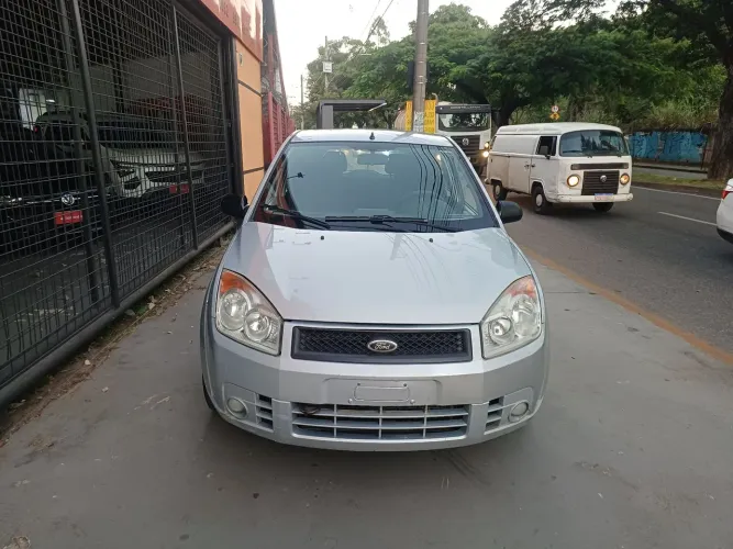 Ford Fiesta 1.0 8V Flex/class 1.0 8V Flex 5P 2009