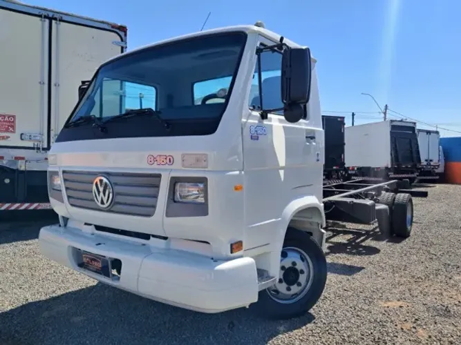 VW 8.150 Chassis 4X2 - (2001)