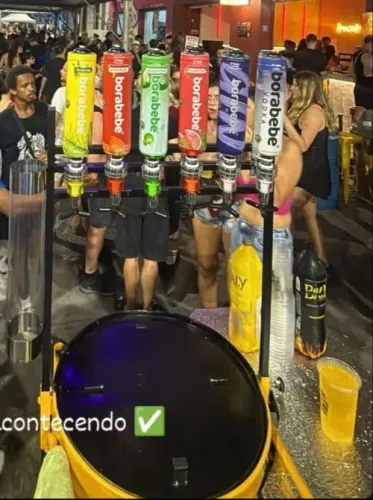 Carrinho de drinks tradicional