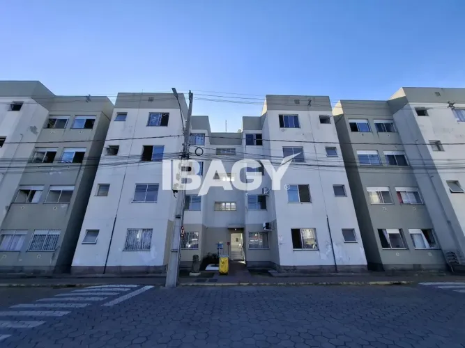 Excelente Apartamento 2 dormitório(s) em Fundos - Biguaçu