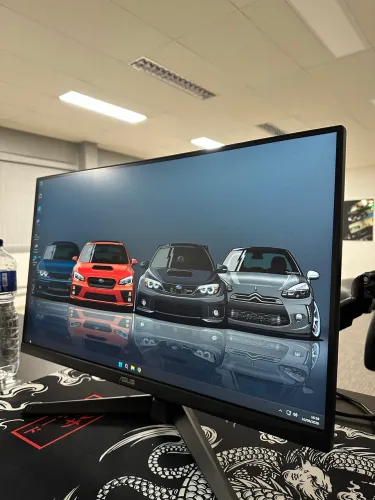 Monitor Asus TUF Gaming 27? 180hz
