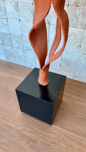 Escultura Ciclus Pedestal - Mario Sergio Lopomo