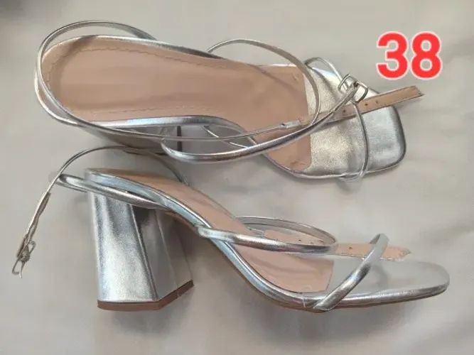 salto prata 38 - sandália