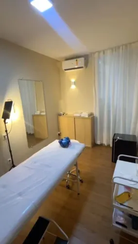 Aluguel de sala, por turno, toda equipada e mobilidade, pronta para atendimento estético
