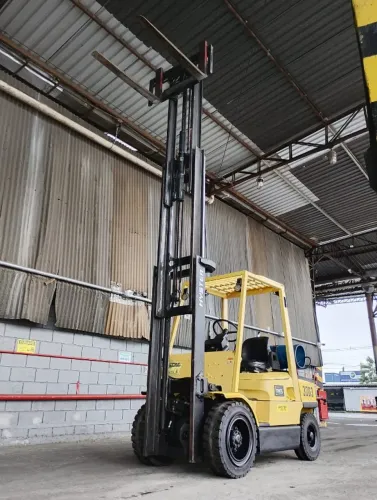 Empilhadeira Hyster