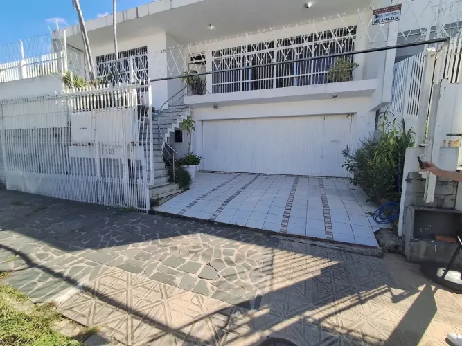 Casa á Venda em Itaguaçu, Florianópolis/SC