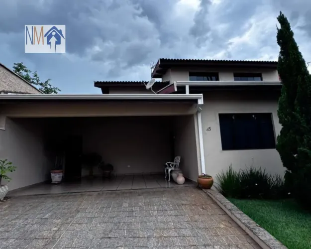 Imóvel para venda possui 300 metros quadrados com 3 quartos em Vila Monte Verde - Tatuí -