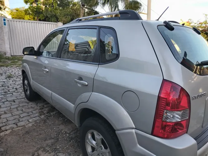 Hyundai Tucson 2.0 16V Aut. 2012