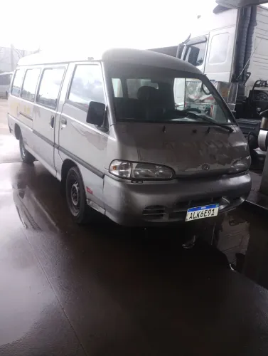 Hyundai H100 GLS Diesel 2003