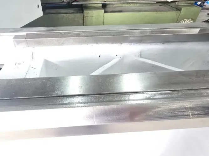 Torno mecânico Timemaster CDL 660B ( 660mm x 2200mm) com árvore 84mm