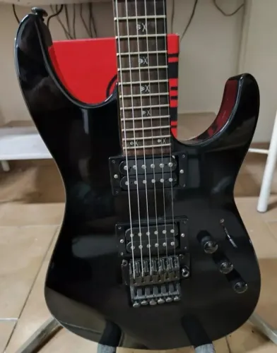 Guitarra Kirk Hammett Japan