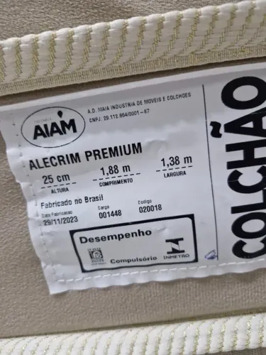 COLCHÃO 1 ANO E MEIO DE USO 
