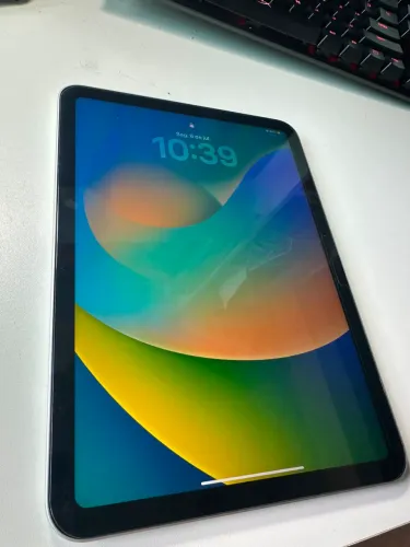 iPad 10