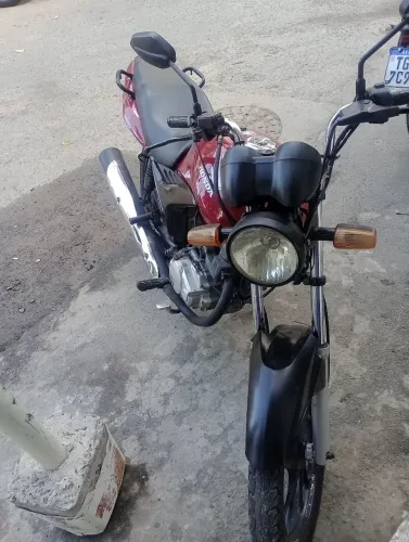 Vendo ou troco Titan 150 mix
