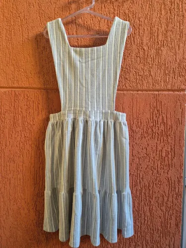 Jardineira Zara tamanho 14