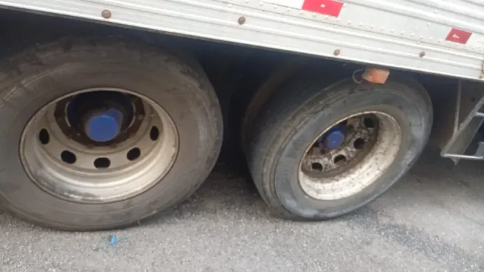vendo troco maior e menor valor mercedes bau