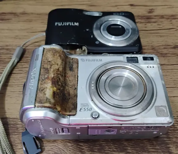 Lote de Câmeras FUJIFILM - NO ESTADO!