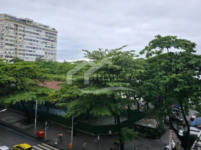 Apartamento : Padrão / Residencial / Copacabana
