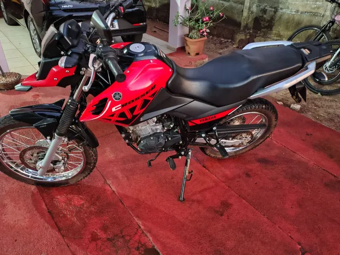 Vendo Yamaha Crosser 2024